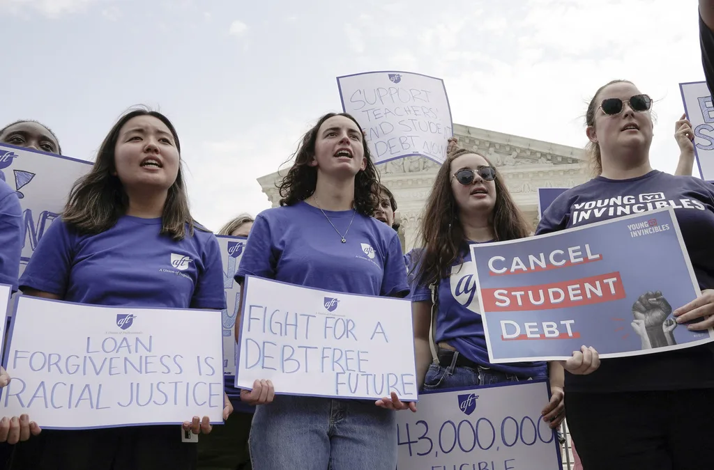Biden proposes new student debt relief plan for Wisconsin borrowers facing ‘hardship’
