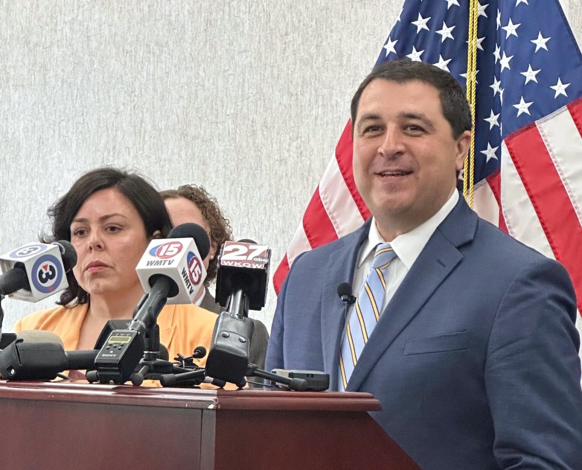 Wisconsin Ob-Gyn: ‘It’s such a relief! Abortion is legal in Wisconsin.” Wisconsin Ob-Gyn: ‘It’s such a relief! Abortion is legal in Wisconsin.”