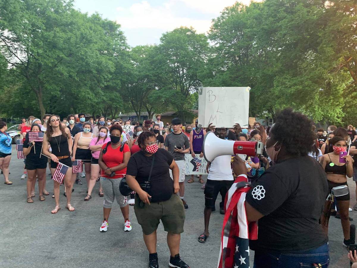 Replace Cops With Social Workers and Nurses? That’s What These Schools Might Do Replace Cops With Social Workers and Nurses? That’s What These Schools Might Do