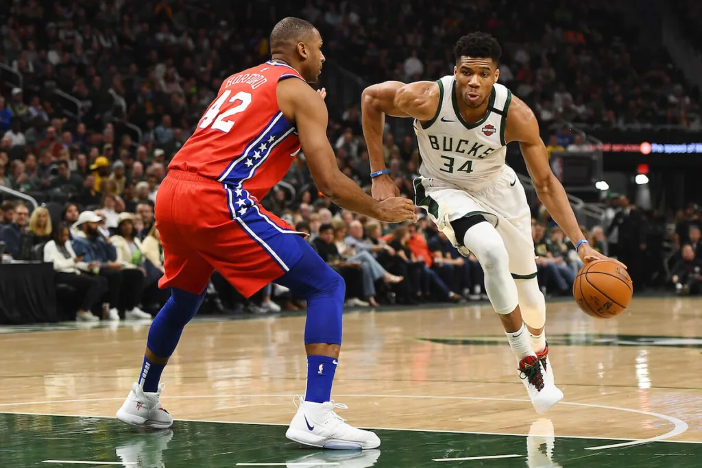 MILWAUKEE BUCKS - Up North News