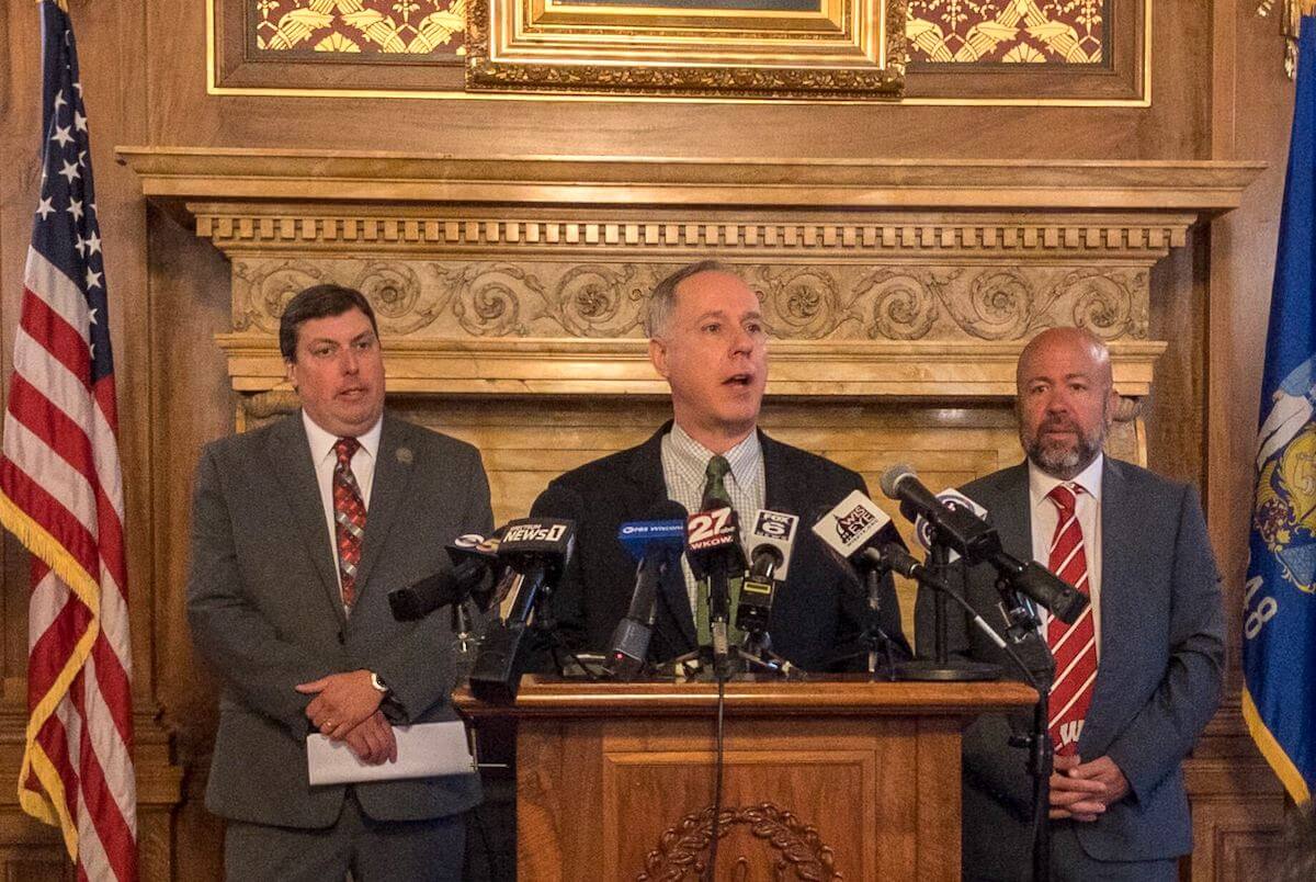 Unemployed Wisconsinites Will Keep $300 Boost After Republicans Fail to End It Unemployed Wisconsinites Will Keep $300 Boost After Republicans Fail to End It