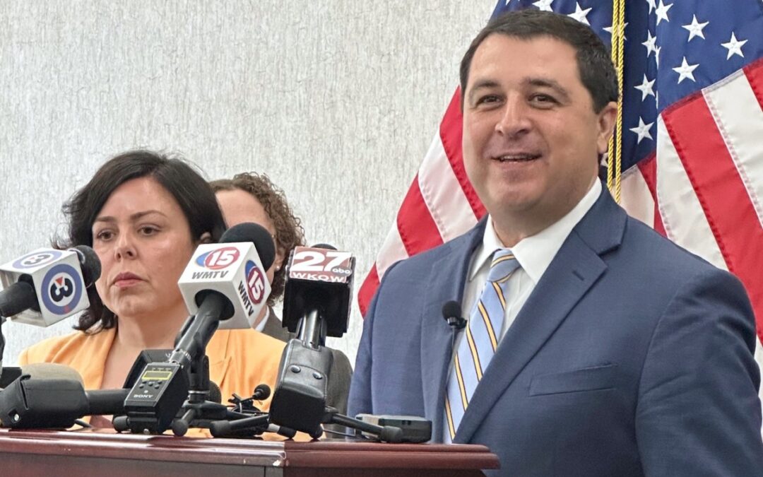 Wisconsin Ob-Gyn: ‘It’s such a relief! Abortion is legal in Wisconsin.’
